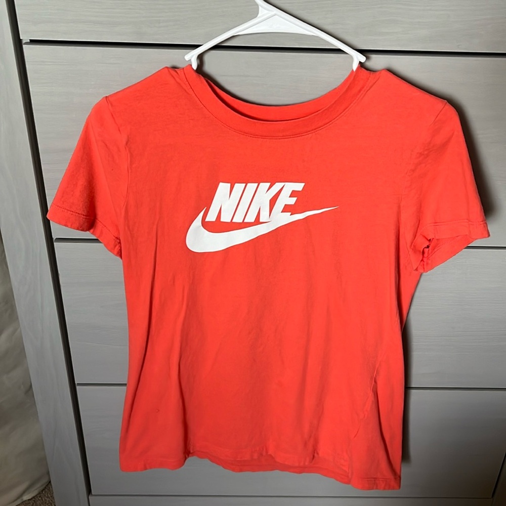 Orange Nike short sleeve T-Shirt with logo
